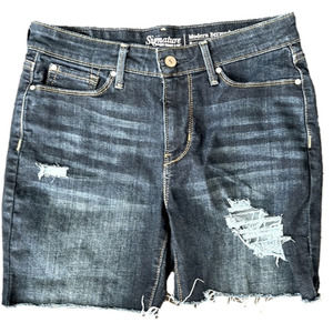 Sz 29/Bermuda/LEVI Signature Modern Bermuda Short Dark Wash EUC